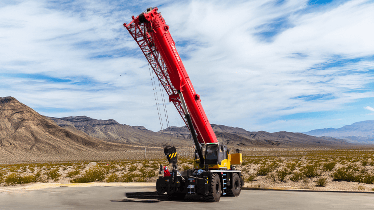 GRÚA TERRENO DIFICIL 90 TON